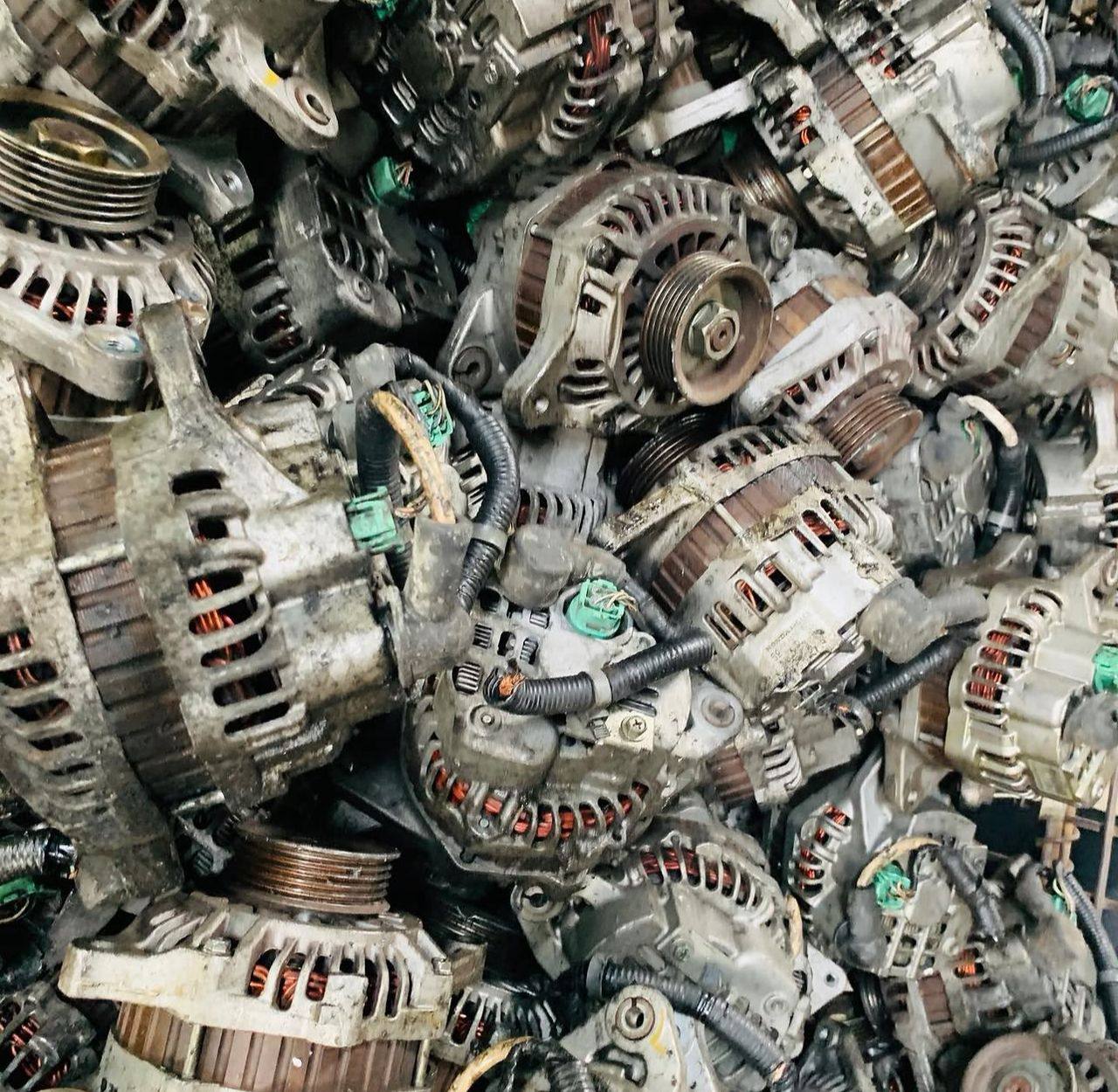 photo_5251633581895917905_y Alternator Scrap Clean Automotive & Industrial Grade - Image 1